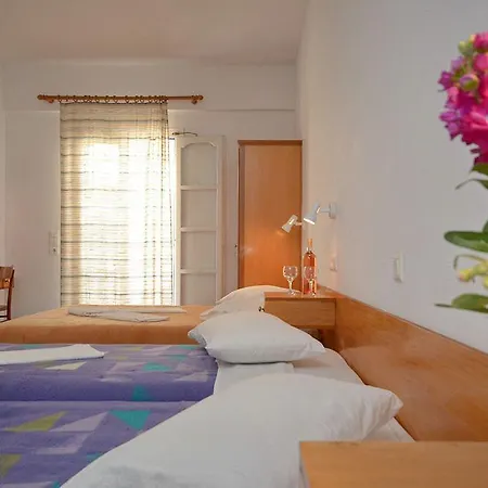 Soula Naxos Naxos City