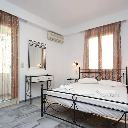 Soula Naxos ホテル