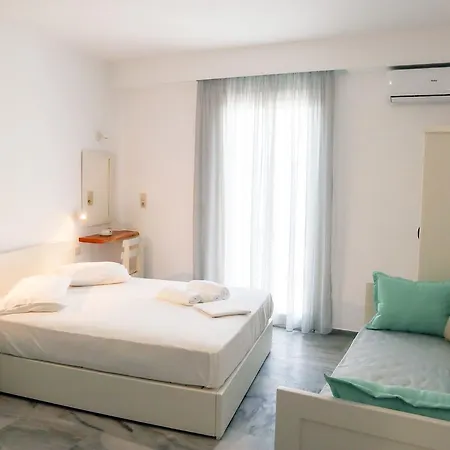 Soula Naxos Hotel